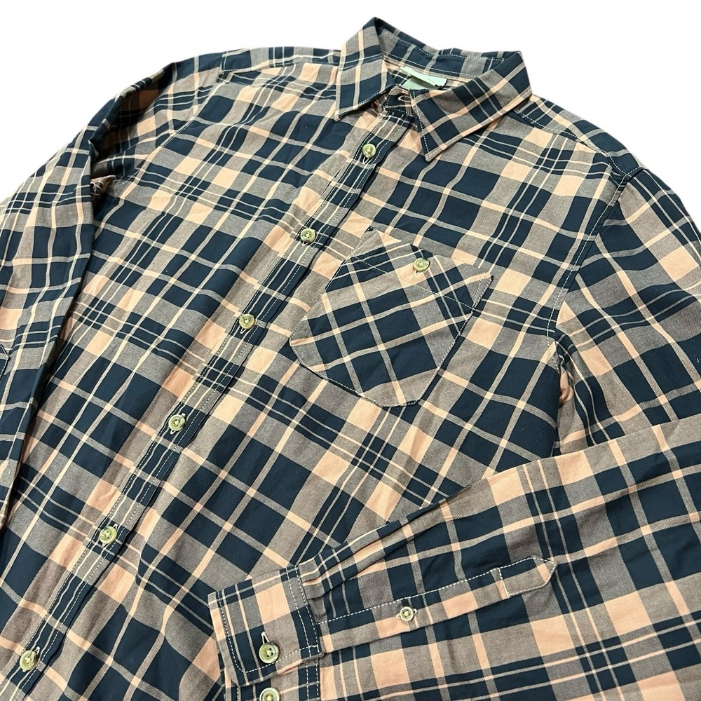 The North Face Men Shirt Size M Pink‎ Plaid Button Up Long Sleeve Collared